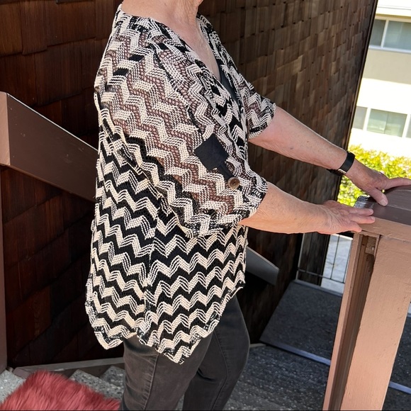 Top/other-Kaktus, swing flow zig zag thin artistic top, mesh, shark tail hem, M - Picture 8 of 17